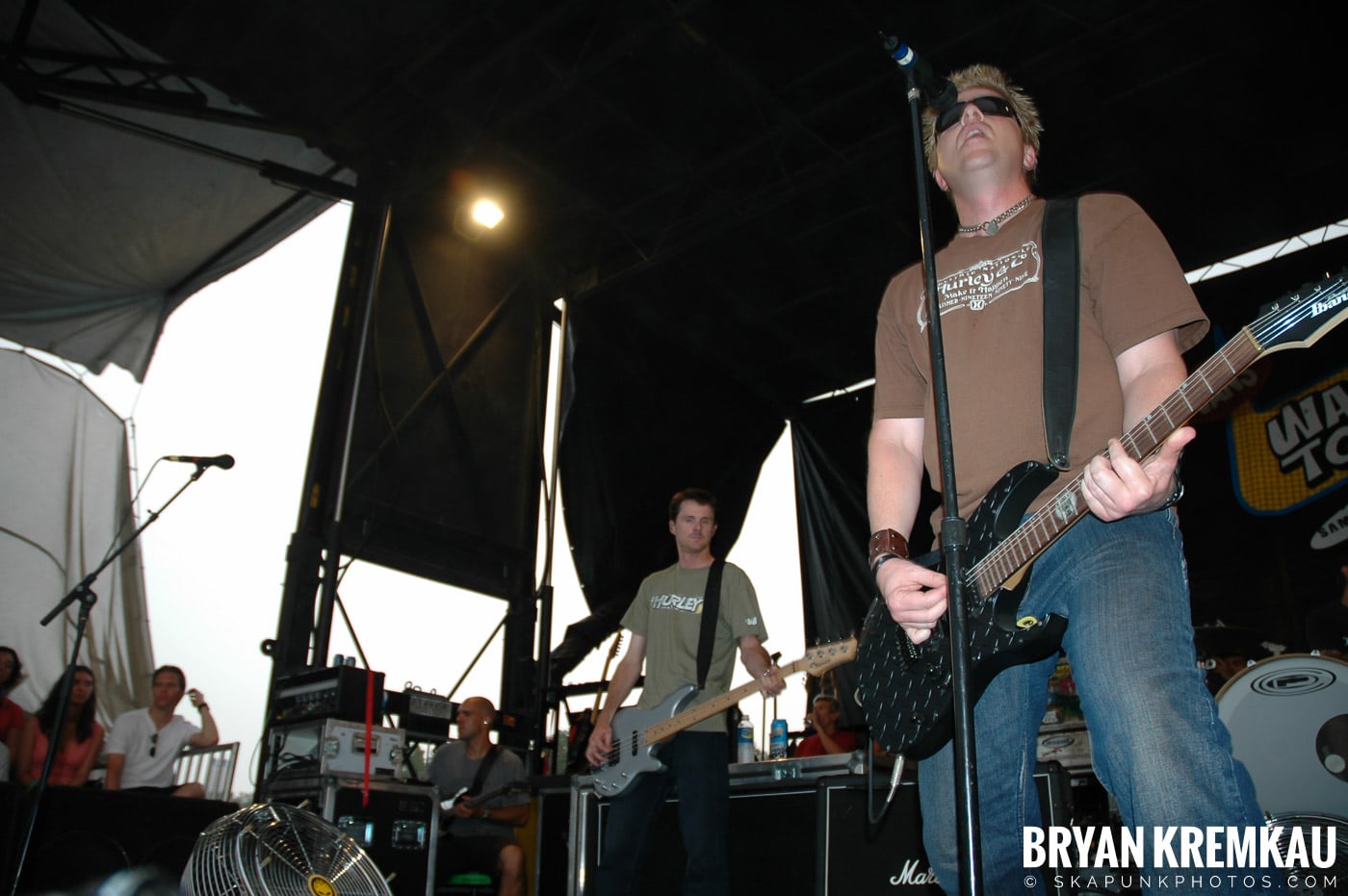 The Offspring @ Warped Tour 05, NYC - 8.12.05 (9)