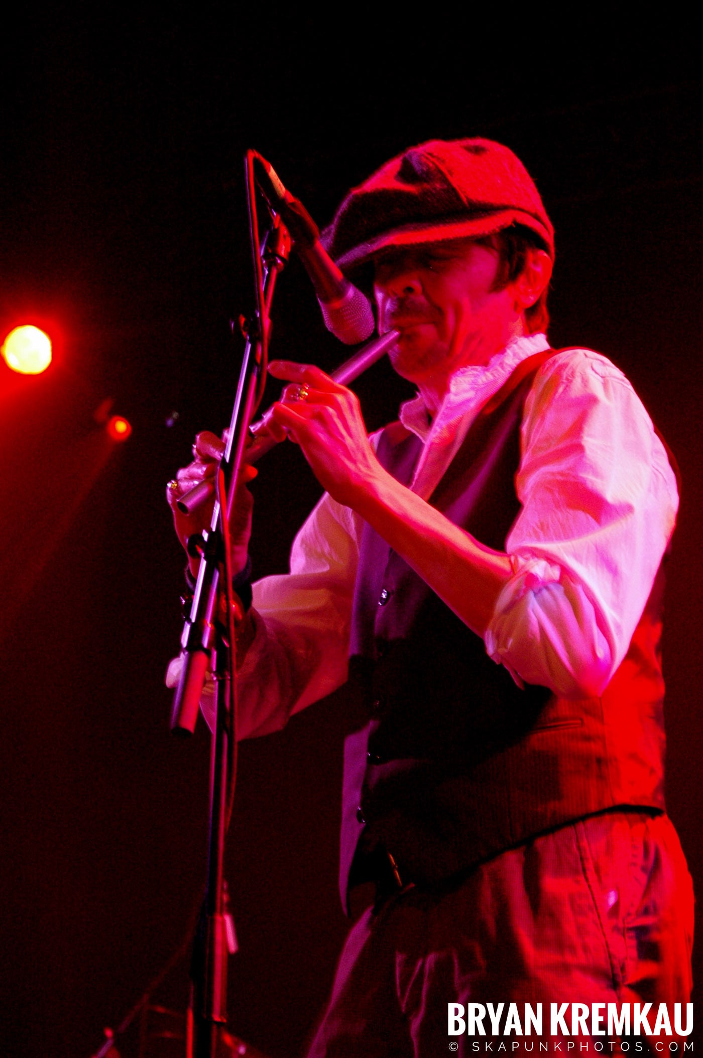 The Pogues @ Nokia Theatre, NYC - 3.17.06 (5)