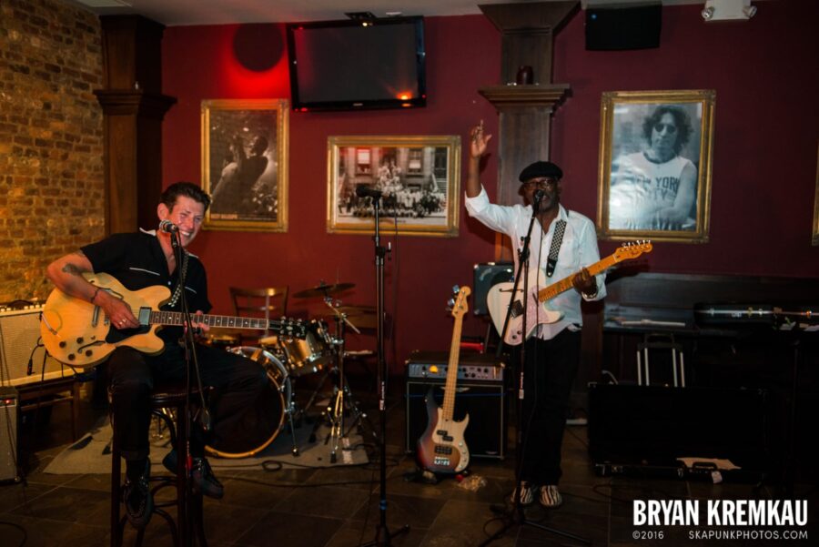 Roddy Radiation & Lynval Golding @ Characters, NYC - 7.19.13 (12)