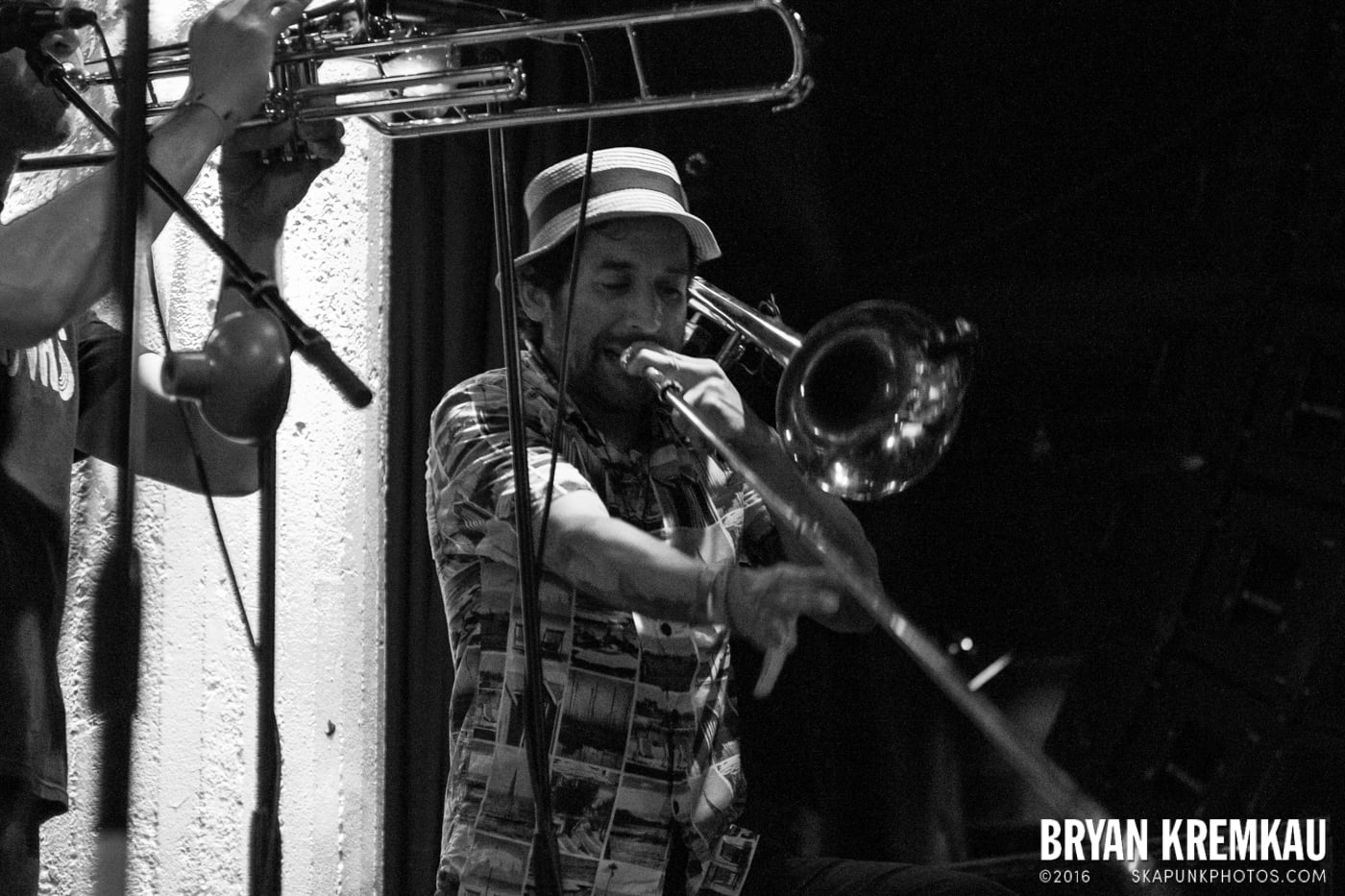 Mad Caddies @ Santos Party House, NYC - 5.16.14 (19)