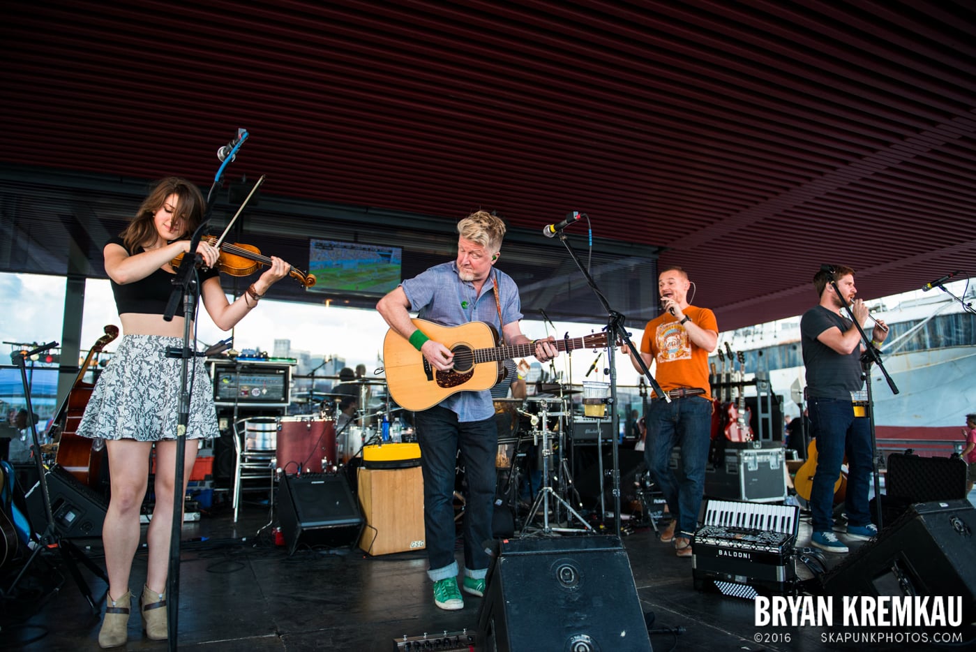 Gaelic Storm @ Watermark Bar, NYC - 6.26.14 (47)