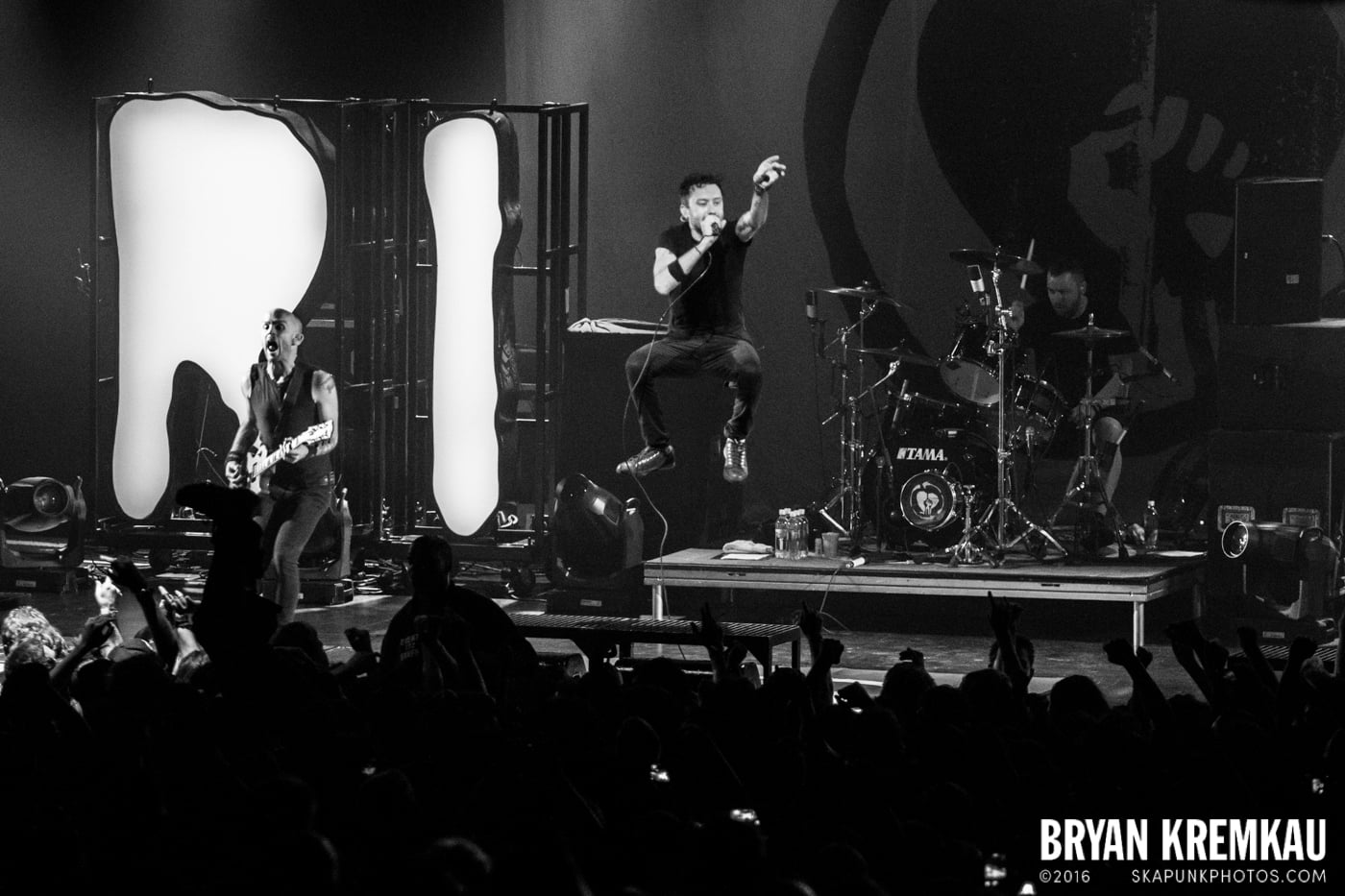 Rise Against @ Best Buy Theater, NYC - 9.26.14 (1)