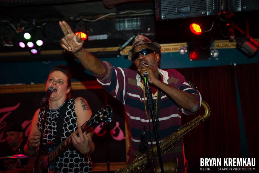 The Scotch Bonnets @ Fontana's, NYC - 4.25.15 (9)
