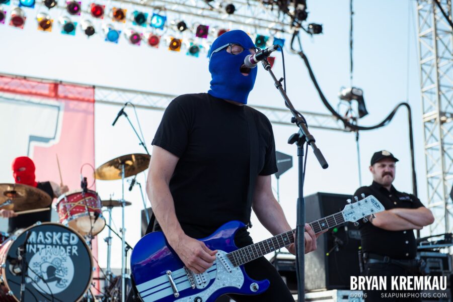 Masked Intruder @ Stone Pony Summer Stage, Asbury Park, NJ - 8.15.15 (21)