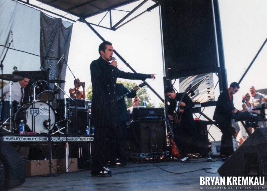 Cherry Poppin' Daddies @ Vans Warped Tour, Randall's Island, NYC - 8.1.98 (6)