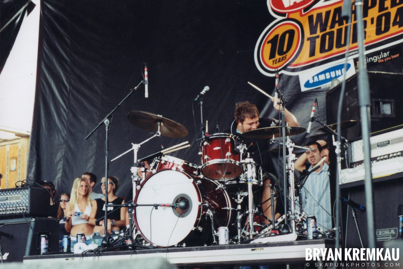 Coheed and Cambria @ Vans Warped Tour, Randall's Island, NYC - 8.7.04 (2)