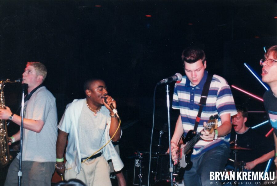 The Eclectics @ Skater's World, Wayne, NJ - 1998 (6)