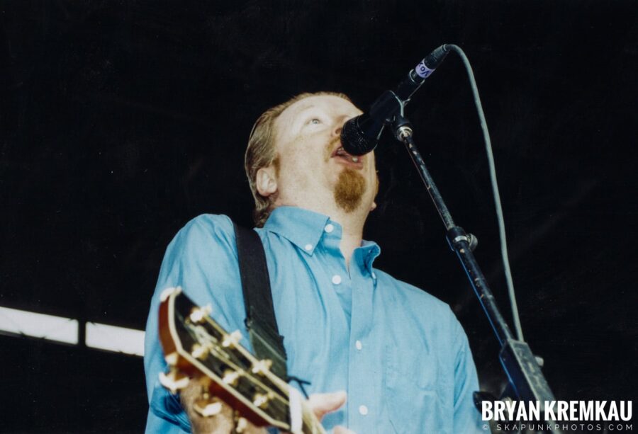 Flogging Molly @ Vans Warped Tour, Randall's Island, NYC - 8.7.04 (4)