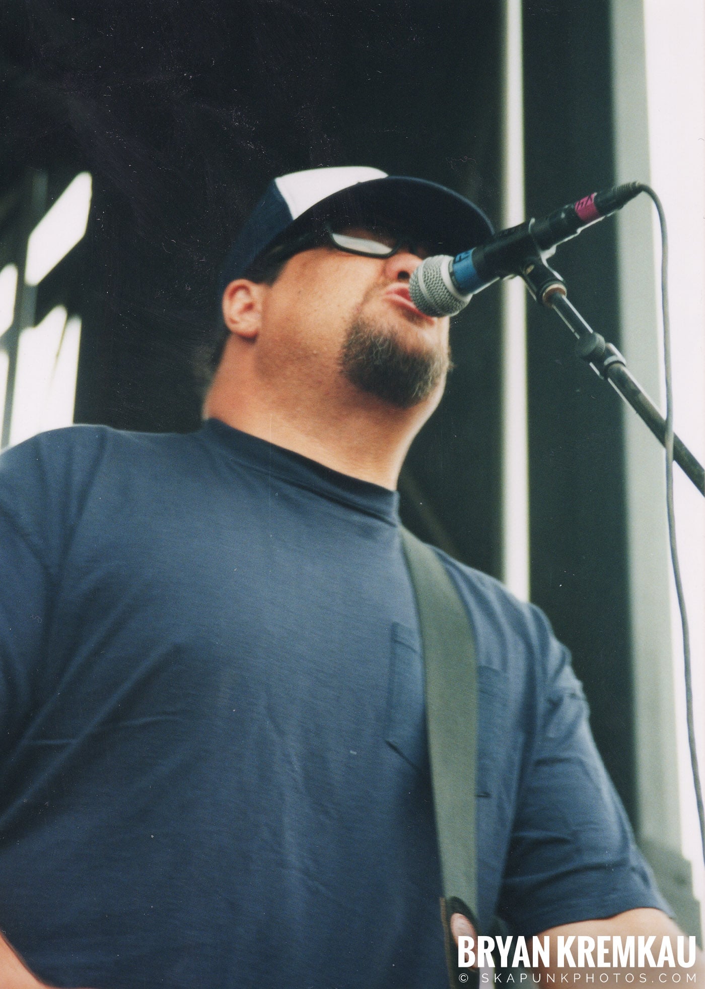Pennywise @ Vans Warped Tour, Randall's Island, NYC - 8.4.01 (11)