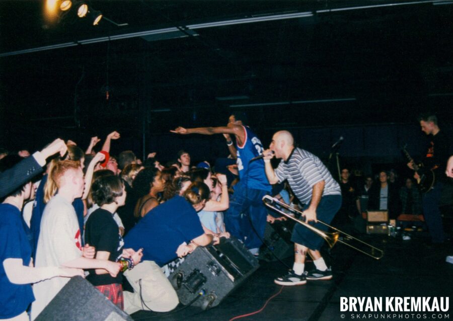 Pilfers @ Skater's World, Wayne, NJ - 1998 (10)