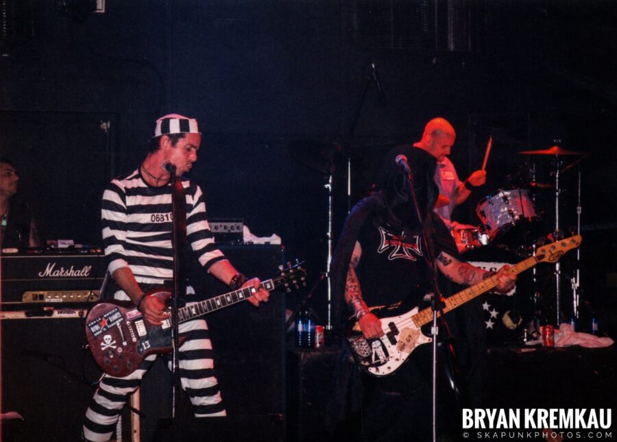 U.S. Bombs @ The Chance, Poughkeepsie, NY - 10.31.98 (3)